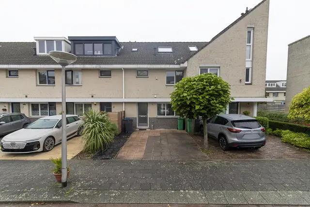 Tussenwoning Anne de Vrieslaan, Amstelveen